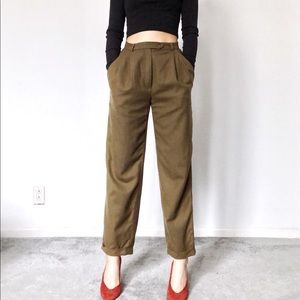 Burberry 100% wool trousers